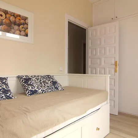 Apartment Rubi: Luminoso A 1 Minuto De La Playa Sitges