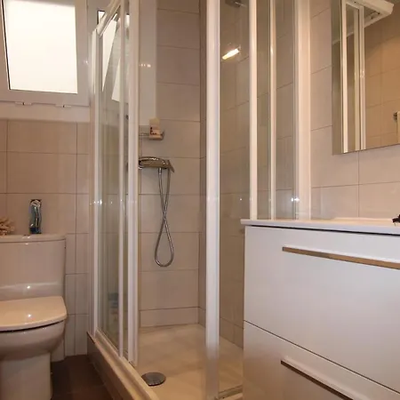 Apartment Rubi: Luminoso A 1 Minuto De La Playa Sitges